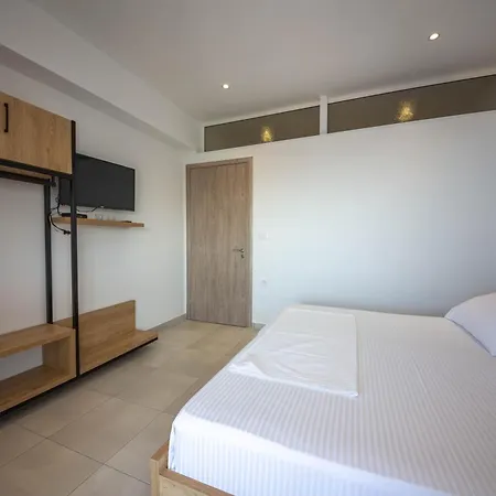 招待所 Saranda Rooms