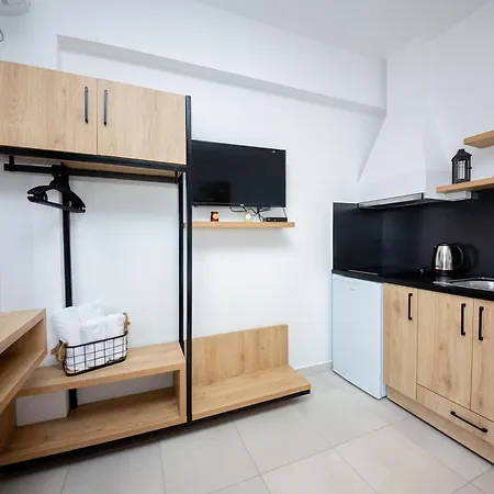 Saranda Rooms 3*