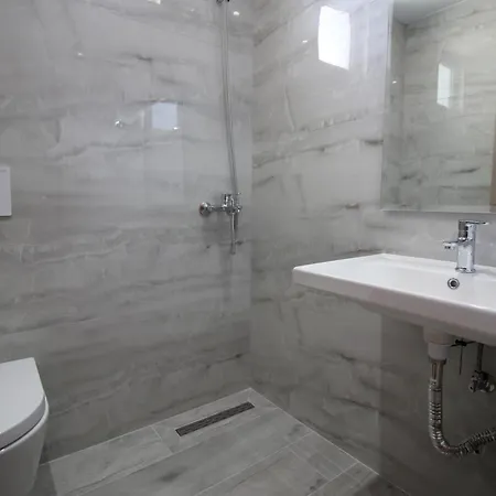 Saranda Rooms 3* Sarandë