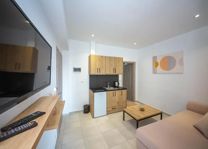 Saranda Rooms Pensión