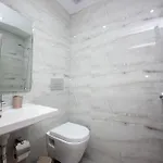 Saranda Rooms 3*