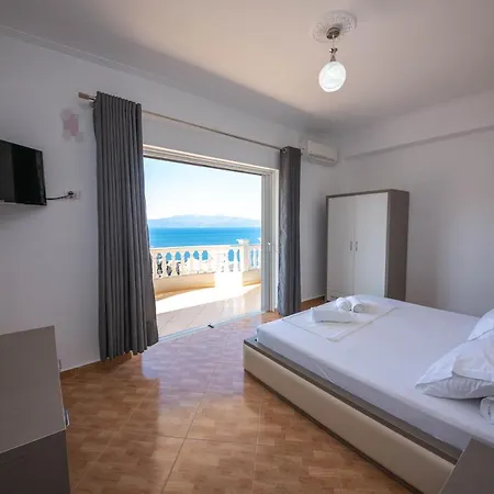 Guest house Saranda Rooms