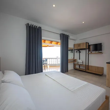 Saranda Rooms