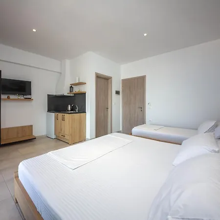 Guest house Saranda Rooms 3*