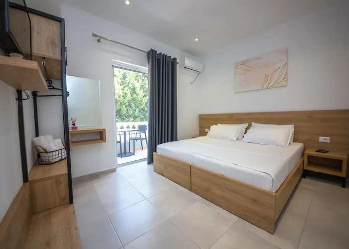 Saranda Rooms